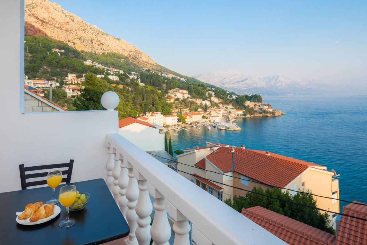 Family Beach Rooms Omiš Exteriér fotografie