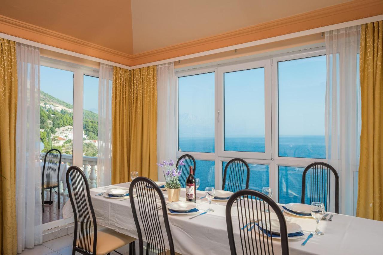 Family Beach Rooms Omiš Exteriér fotografie