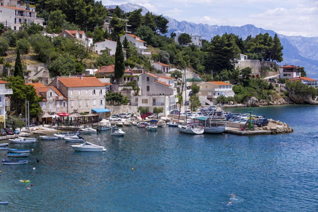 Family Beach Rooms Omiš Exteriér fotografie
